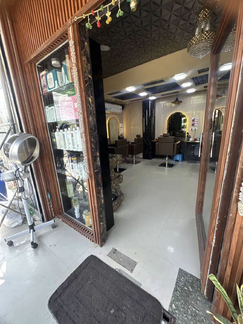 Style n smile unisex salon photo